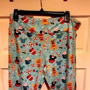 Buttery Soft Christmas Mickey Snack Leggings